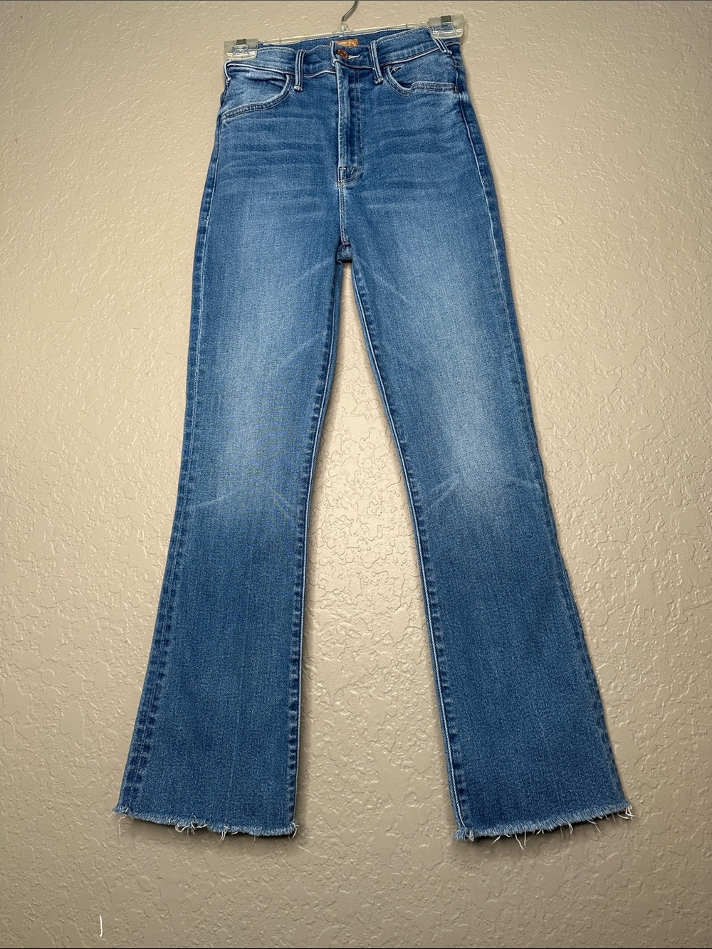 MOTHER The Hustler High-Rise Ankle Fray Jeans in Layover - Picture 10 of 12